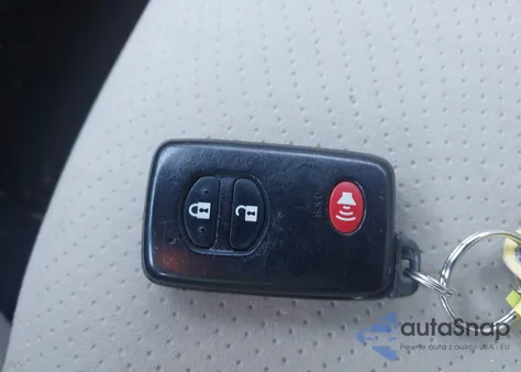 2013 Toyota Prius Two from USA, damaged, VIN JTDKN3DU1D5653180